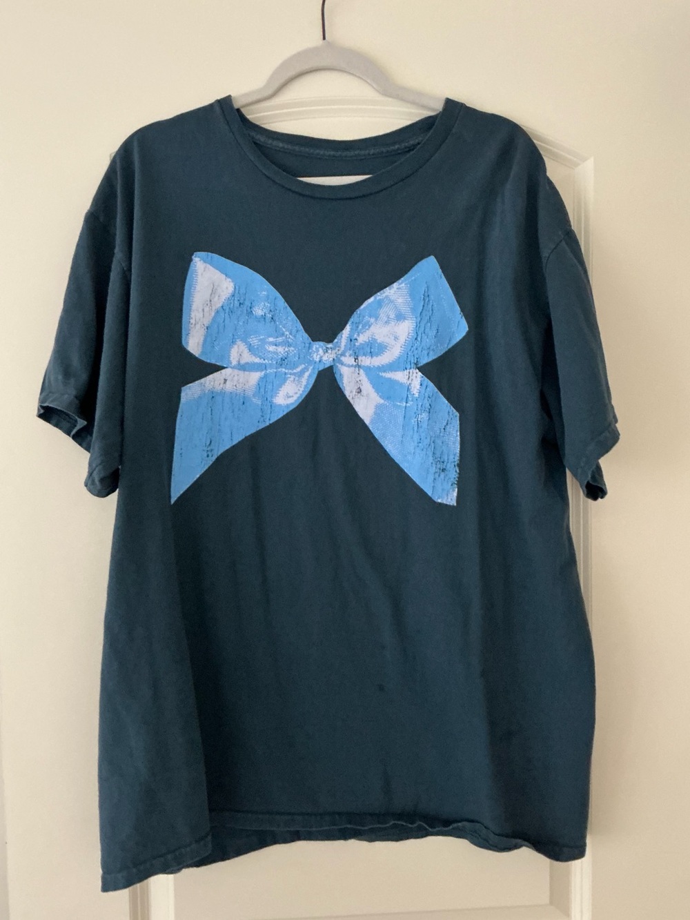 Urban Outfitters Bow T-shirt